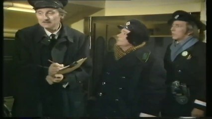On The Buses  - Foggy Night    Reg Varney • Doris Hare • Anna Karen • Stephen Lewis