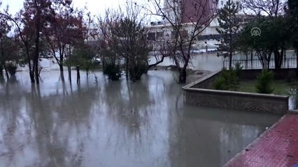 Konya'da sağanak etkili oldu