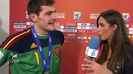 Most Amazing Kisses In Football Matches