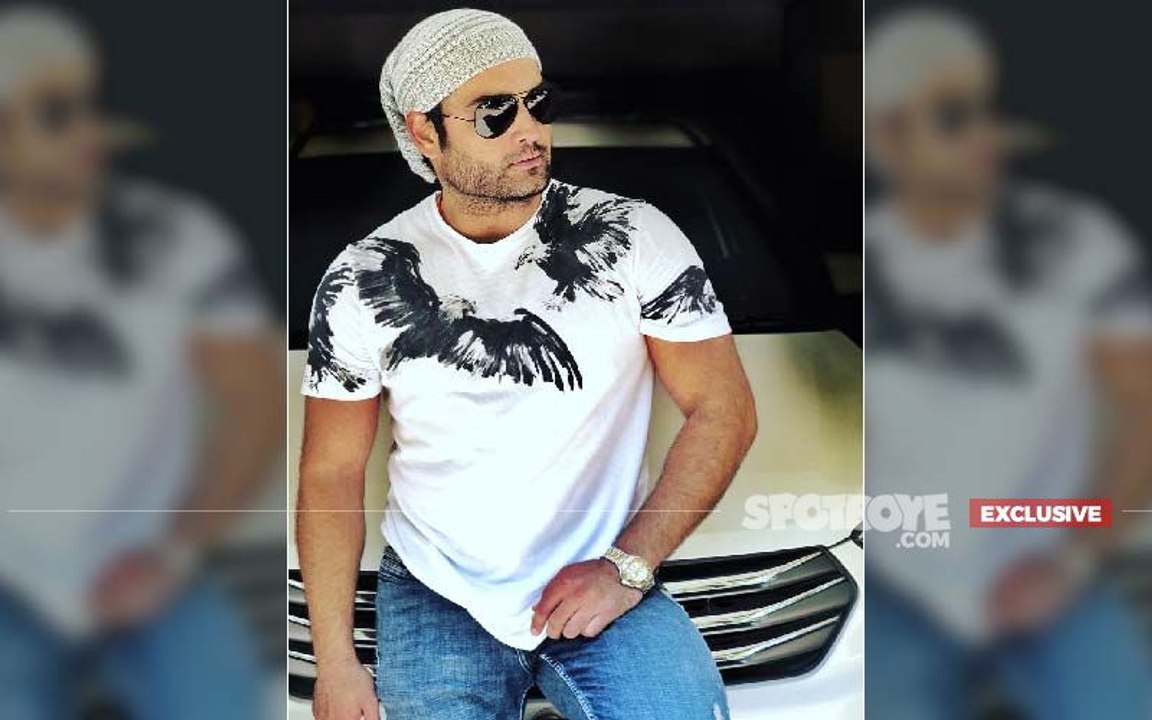 Vivian Dsena On Refusing To Do Bold Scenes,Just Because Im The Hero, Doesn't Mean I’ll Roam Around Bare-Chested