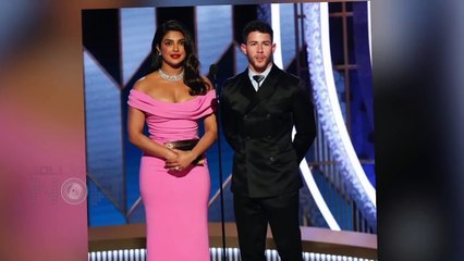 Priyanka Chopra KISSES Nick Jonas On The Red Carpet