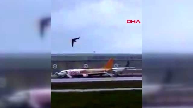 Sabiha gökçen'de uçak pistten çıktı