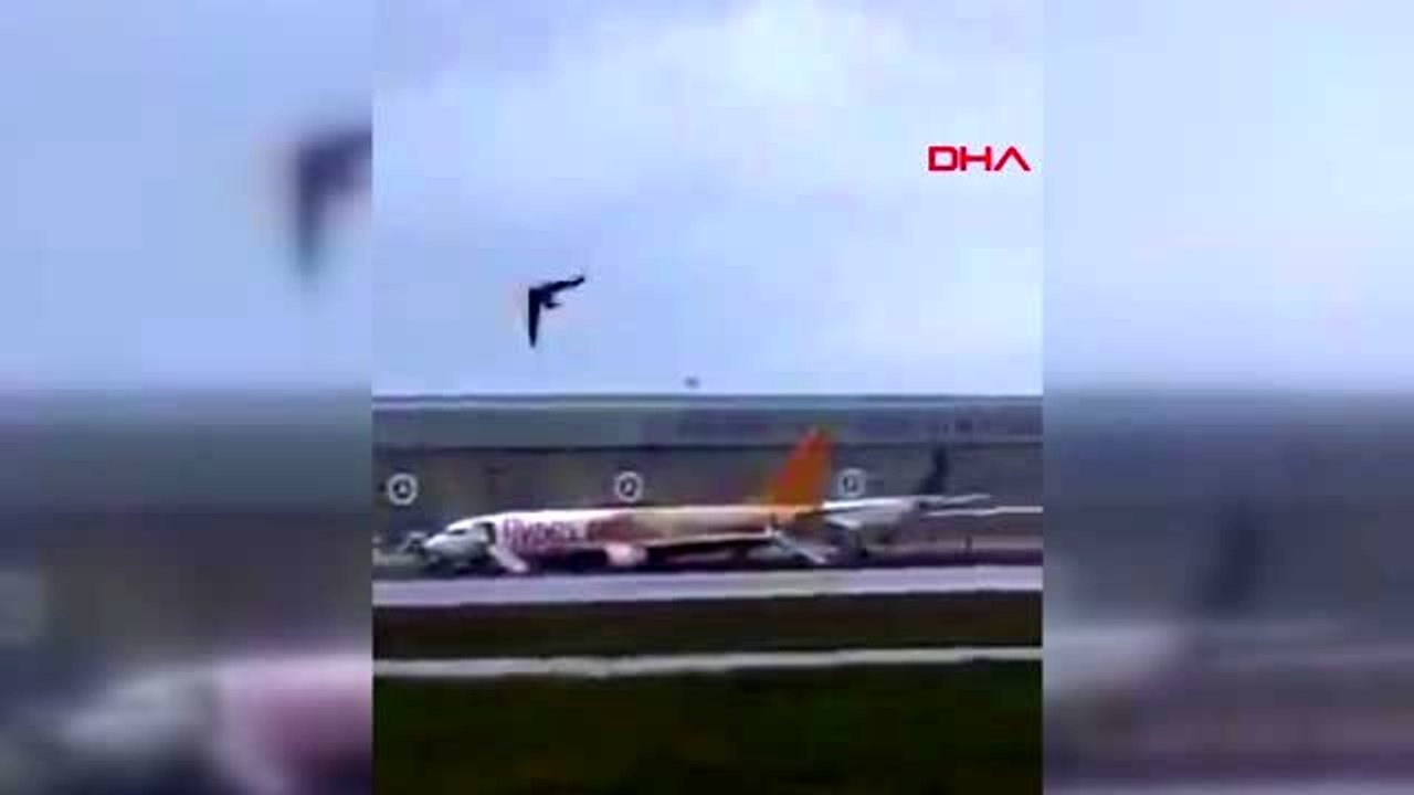 Sabiha gökçen'de uçak pistten çıktı