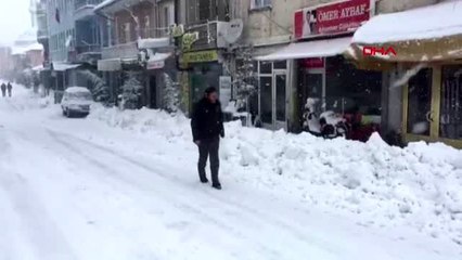 Niğde ulukışla'da okullara kar tatili