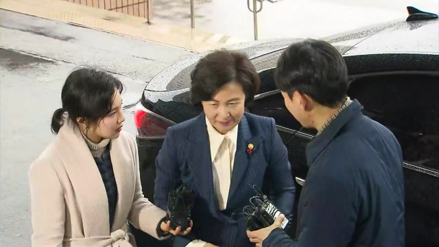 추미애, 윤석열과 30분간 면담... 윤, 검찰개혁 완수 / YTN