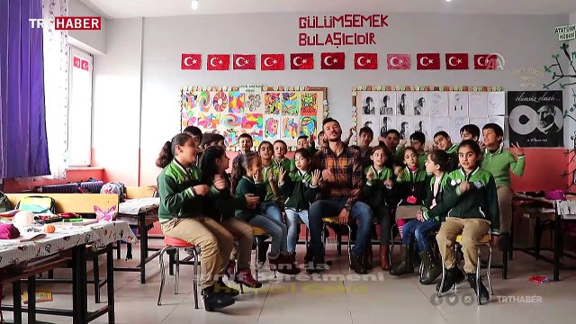 Gülümsemek bulaşıcıdır sloganı okullarda yayılıyor