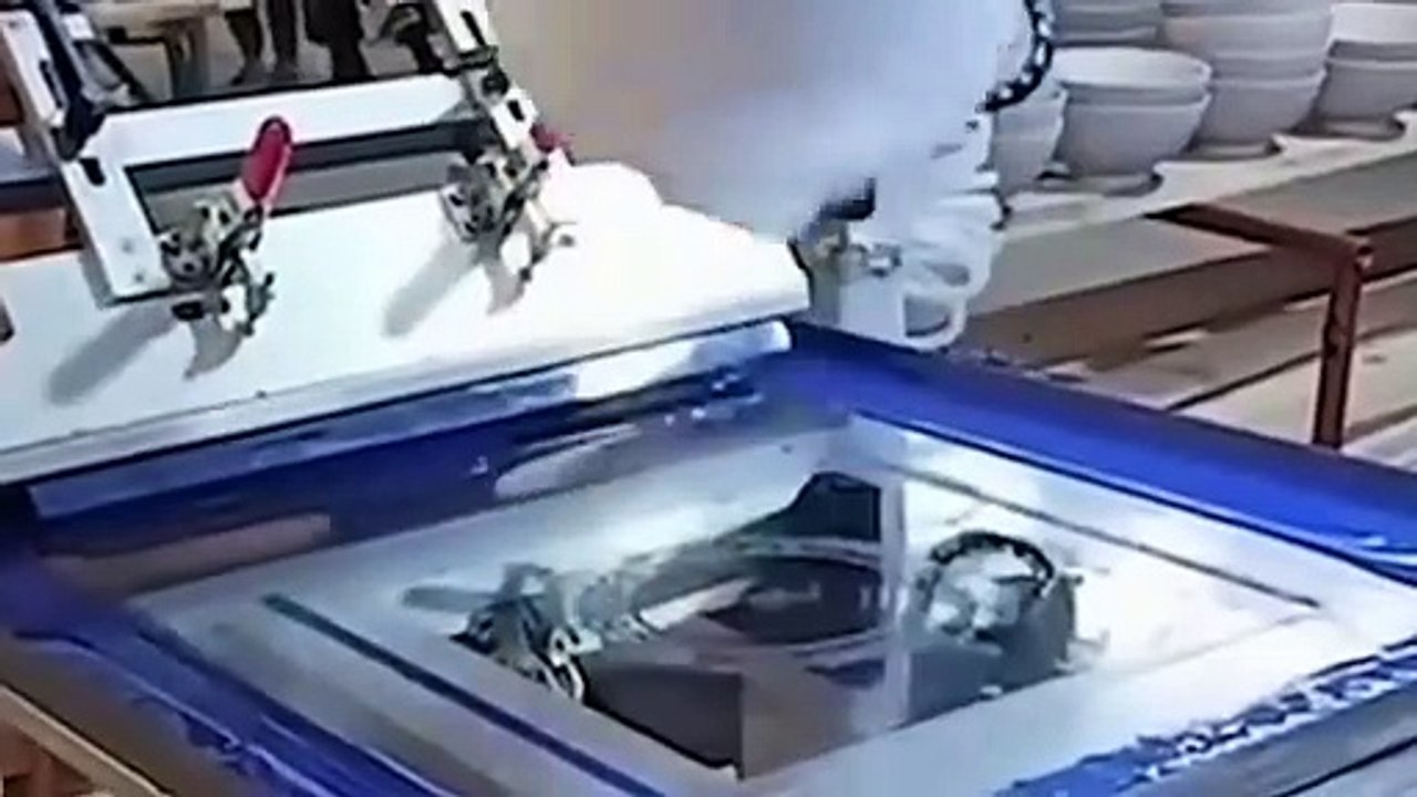 Everybody should watch this factory video. Incredibly relaxing.