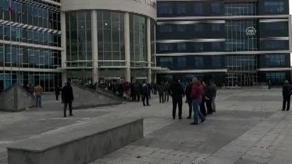 Kapanan futbol kulübünün eski yöneticisine adliye önünde silahlı saldırı (4)