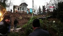 İstanbul-beykoz'da toprak kaydı, ağaç devrildi