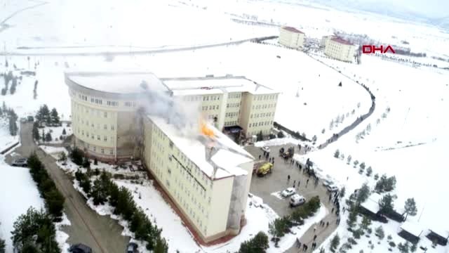 Kahramanmaraş göksun meslek yüksekokulu'nda yangın çıktı