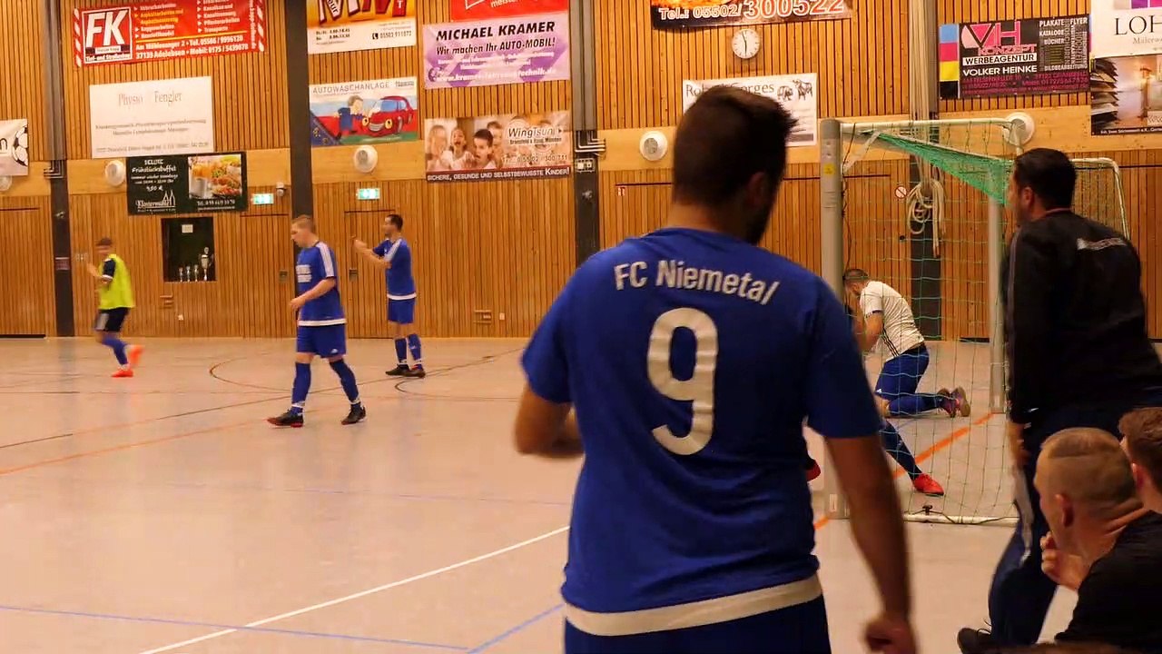 Die letzten Sekunden des Finals beim Rialto-Cup in Dransfeld