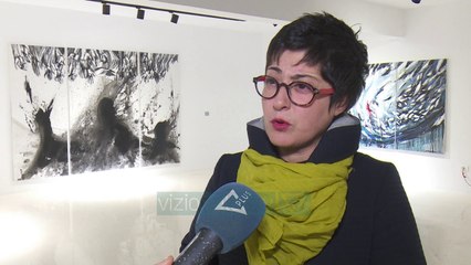 Ekspozita “Pezull” - News, Lajme - Vizion Plus