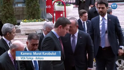 Dışişleri Bakanı Çavuşoğlu Libya Konusunda Muhalefet Partilerini Ziyaret Etti