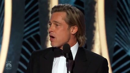 Jennifer Aniston, toujours sous le charme de son ex-mari Brad Pitt? Les indices qui en disent long (Vidéo)