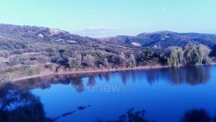 Ora News - Fier: Nipi me shokë shkon t'i vjedhë banesën hallës, e lidhin dhe e hedhin në rezervuar