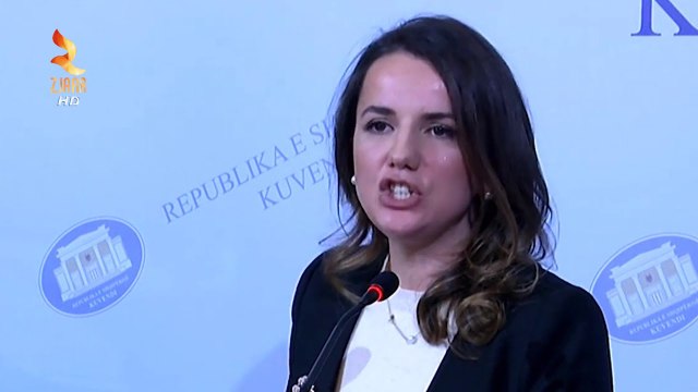 NISMA 'THURJE', HAJDARI E GJONI DORËZOJNË NË KUVEND PETICIONIN ME 50 MIJË FIRMA