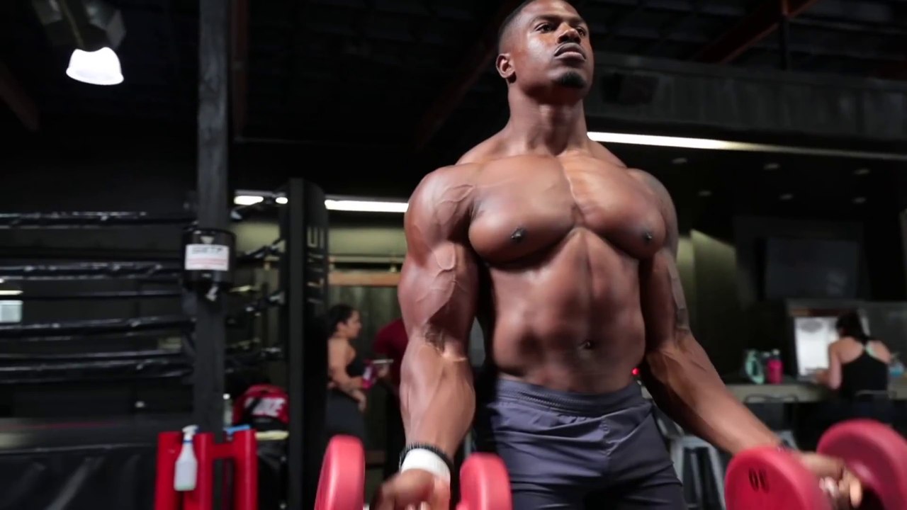 BUILD REAL MUSCLE AT HOME (NO GYM NEEDED)