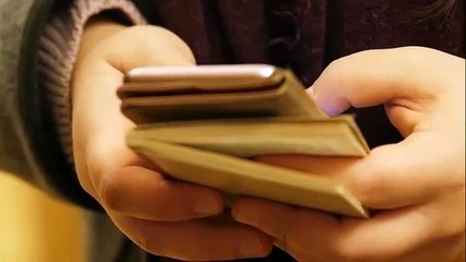 5 مغالطات عن ترك الهاتفْ في الشاحن طوال الليل