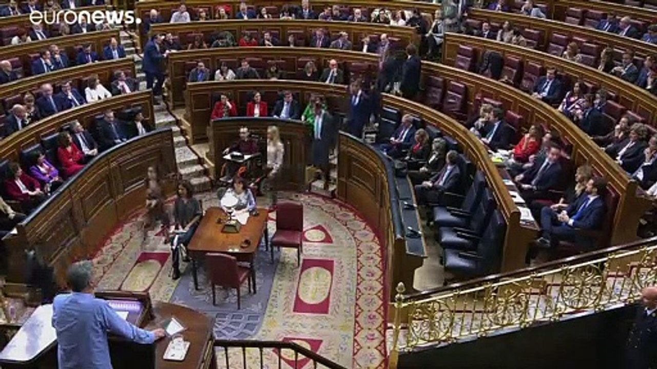 Katalanen und Basken helfen Sanchez ins Amt