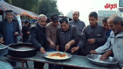 #خاص_جداً | أم عراقية تعد أشهى الأطعمة لشباب العراق في ساحة التحرير