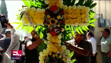 Dan último adiós al alcalde de Ocuilan fallecido en accidente aéreo