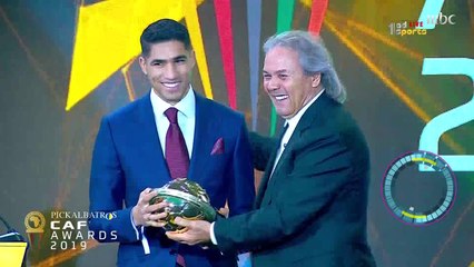 جوائز الأفضل في أفريقيا ومباريات السوبر الإسباني بالسعودية في موجز الأخبار السريعة