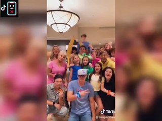 "It could be RED❤️ or It could be YELLOW... It could be every colour you like" CHALLENGE