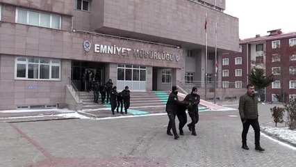 Sahte bahis kuponuyla dolandırıcılık yaptıkları iddiasıyla 6 zanlı yakalandı