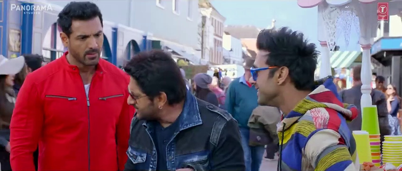 Pagalpanti Trailer - Anil, John, Ileana, Arshad, Urvashi, Pulkit, Kriti _ Anees _ Releasing 22 Nov ( 720 X 1280 )