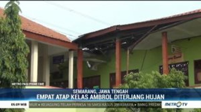 Empat Atap Kelas SD Palebon Semarang Roboh Diterjang Hujan dan Angin Kencang