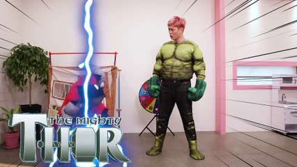슈퍼히어로 강이 돌림판으로 슈퍼맨 아이언맨 변신 놀이 Superhero Wheel Costume