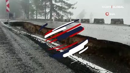 Mersin'de yol çöktü! 8 metrelik yarıklar oluştu