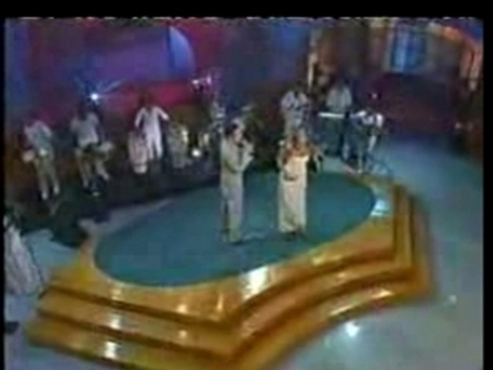 Jennifer Lopez & Marc Anthony - No Me Ames (live)