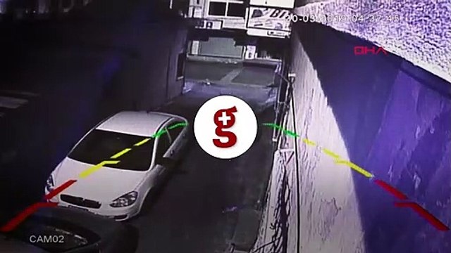 Kadın kılığına girip, 260 bin liralık cep telefonu çaldılar