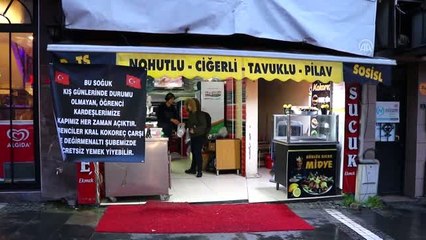 Bu lokantada parası olmayan öğrenciye yemek ücretsiz