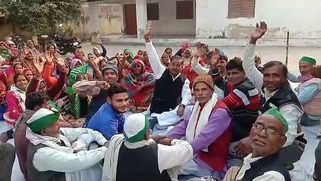 कानपुर में भारतीय किसान यूनियन का प्रदर्शन, 7 सूत्रीय मांगों को लेकर सौंपा ज्ञापन