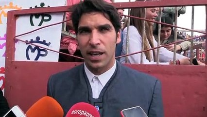 Eva González y Cayetano Rivera vuelven a aparecer juntos sonriendo