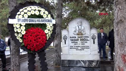 Spor efsane güreşçi yaşar doğu kabri başında anıldı