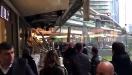 Zincirlikuyu’da bir AVM içinde bulunan kafenin çatısı çöktü
