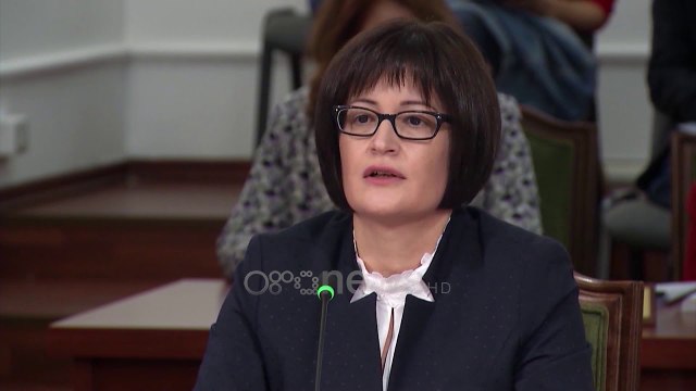 Ora News - Kushtetuesja, Komisioni i Venecias vjen në Tiranë për të dëgjuar palët