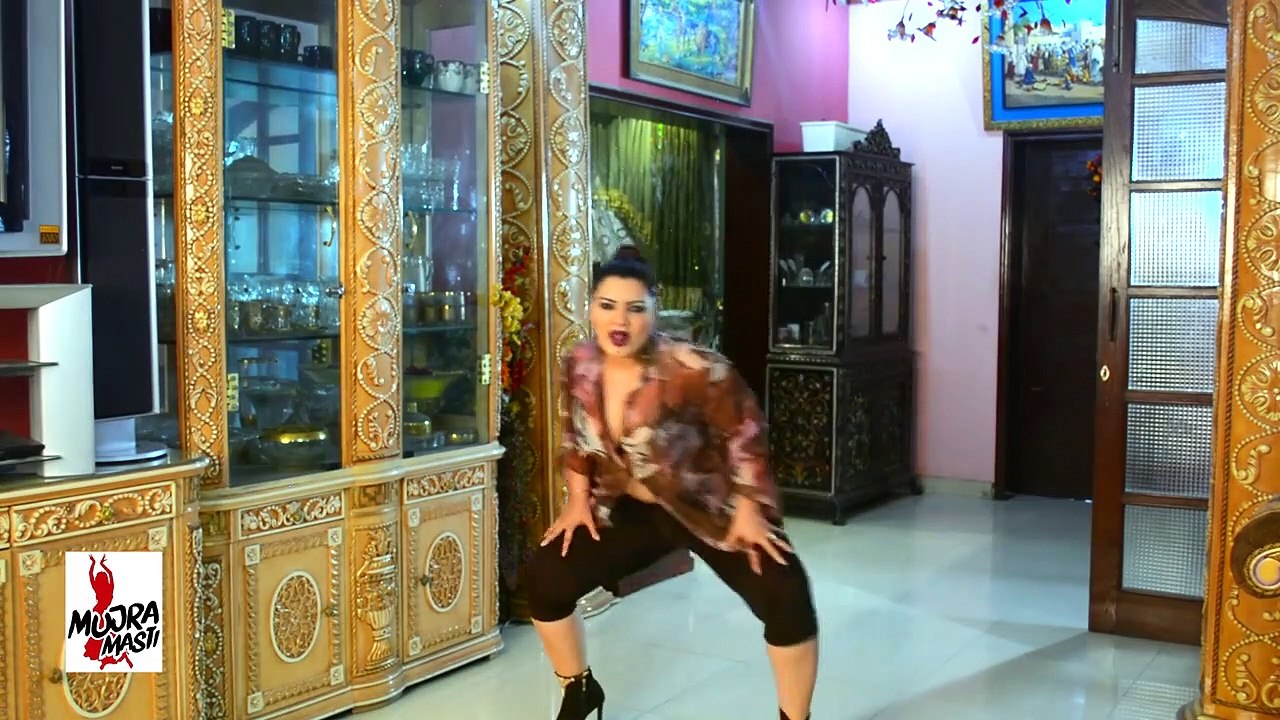 GHAZAL_CHOUDHRY_MUJRA_2017_-_PEHLI_VARI_PEETI_-_2017_PAKISTANI_MUJRA_DANCE_-_NAS
