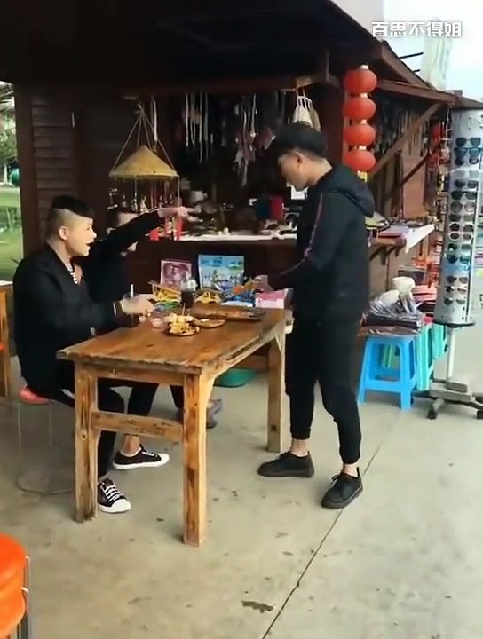 Viet  funny video