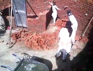 Labor dance during work