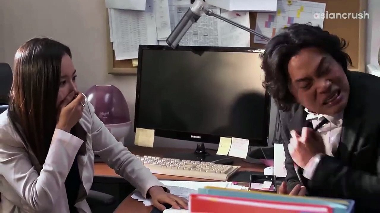 33-year-old_virgin_is_finally_DTF_her_crush___Virgin_Theory(720p)