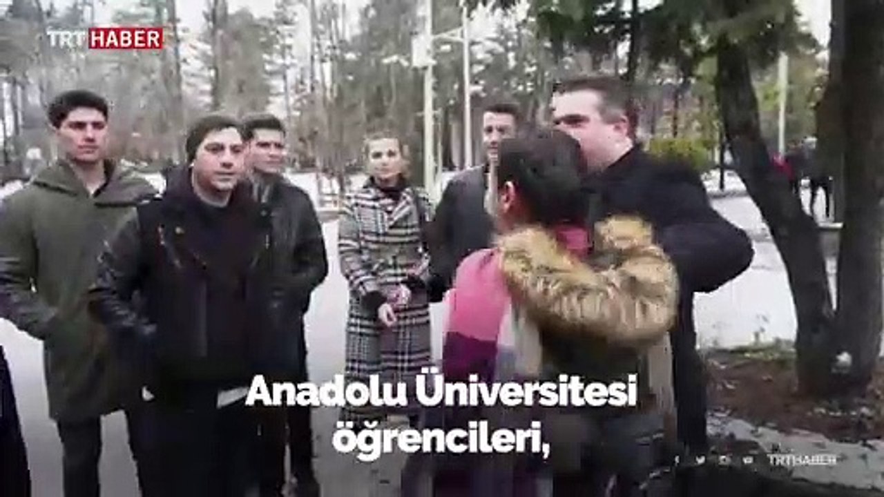 Anadolu Üniversitesi öğrencilerinden sokak hayvanları için kulübe
