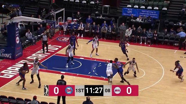 Donta Hall Posts 19 points & 13 rebounds vs. Long Island Nets