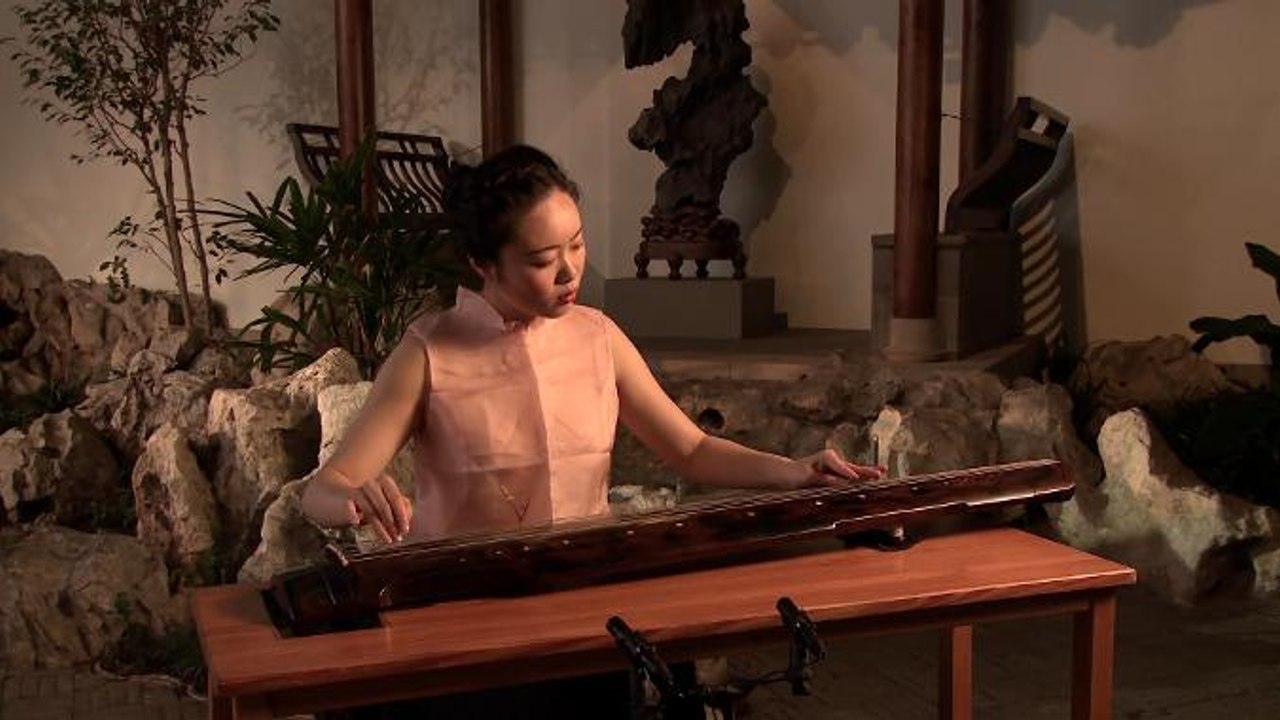 “Return After Resigning” performed by Jiaoyue Lyu, Guqin l Met Music