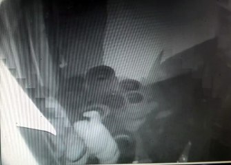 Dakikalar içerisinde onlarca kış lastiğini böyle çaldılar