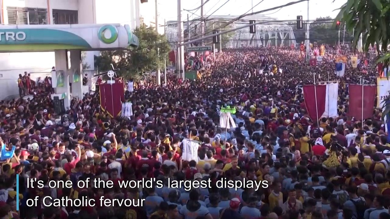 Nazareno 2020: Philippine Catholics swarm Christ icon hoping for miracle