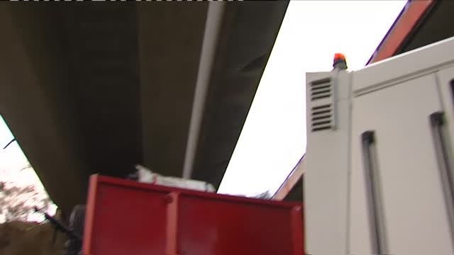 Un camión cisterna se despeña por un viaducto de la autovía a la altura de Abadín (Lugo)